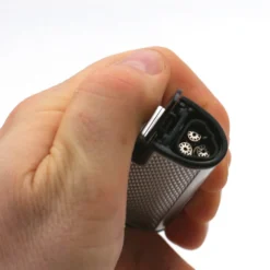 Briquet Turbo Métal Avec Perce Cigare Intégrer – Gris -Promos Nid Objet Magasin briquet turbo metal avec perce cigare integrer gris 1