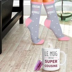 Coffret Mug Et Chaussettes - Cousine -Promos Nid Objet Magasin coffret mug et chaussettes cousine 1