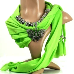 Echarpe Verte Avec Papillon & Strass -Promos Nid Objet Magasin echarpe verte avec papillon strass 3