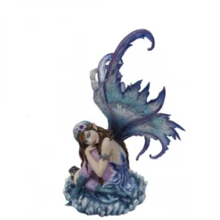 Fée Géante Assise Aux Ailes Bleues -Promos Nid Objet Magasin fee geante assise aux ailes bleues 2