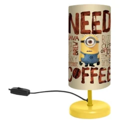 Lampe De Chevet Minion 29 Cm NEED COFFEE- Moi, Moche Et Méchant -Promos Nid Objet Magasin lampe de chevet minion 29 cm need coffee moi moche et mechant 2
