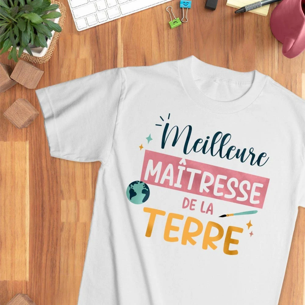 T-shirt Meilleure Maîtresse De La Terre - Taille M 2 T-shirt Meilleure Maîtresse De La Terre - Taille M – Image 2